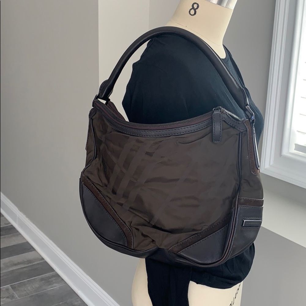 BURBERRY HOBO BAG 🔥FINAL PRICE DROP🔥